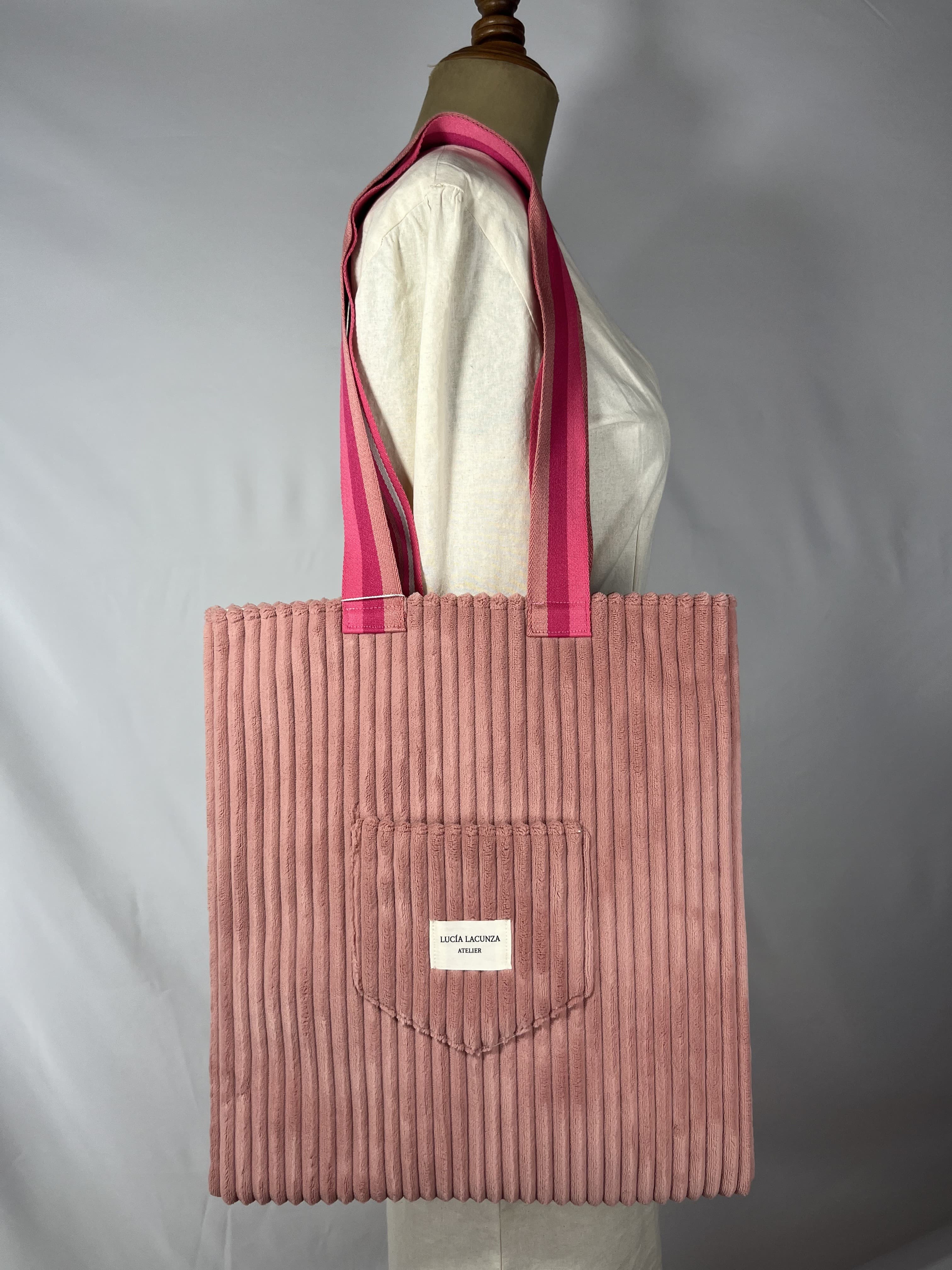 Rosewood — bolso rosa y blanco y beige artesanal de Lucía Lacunza