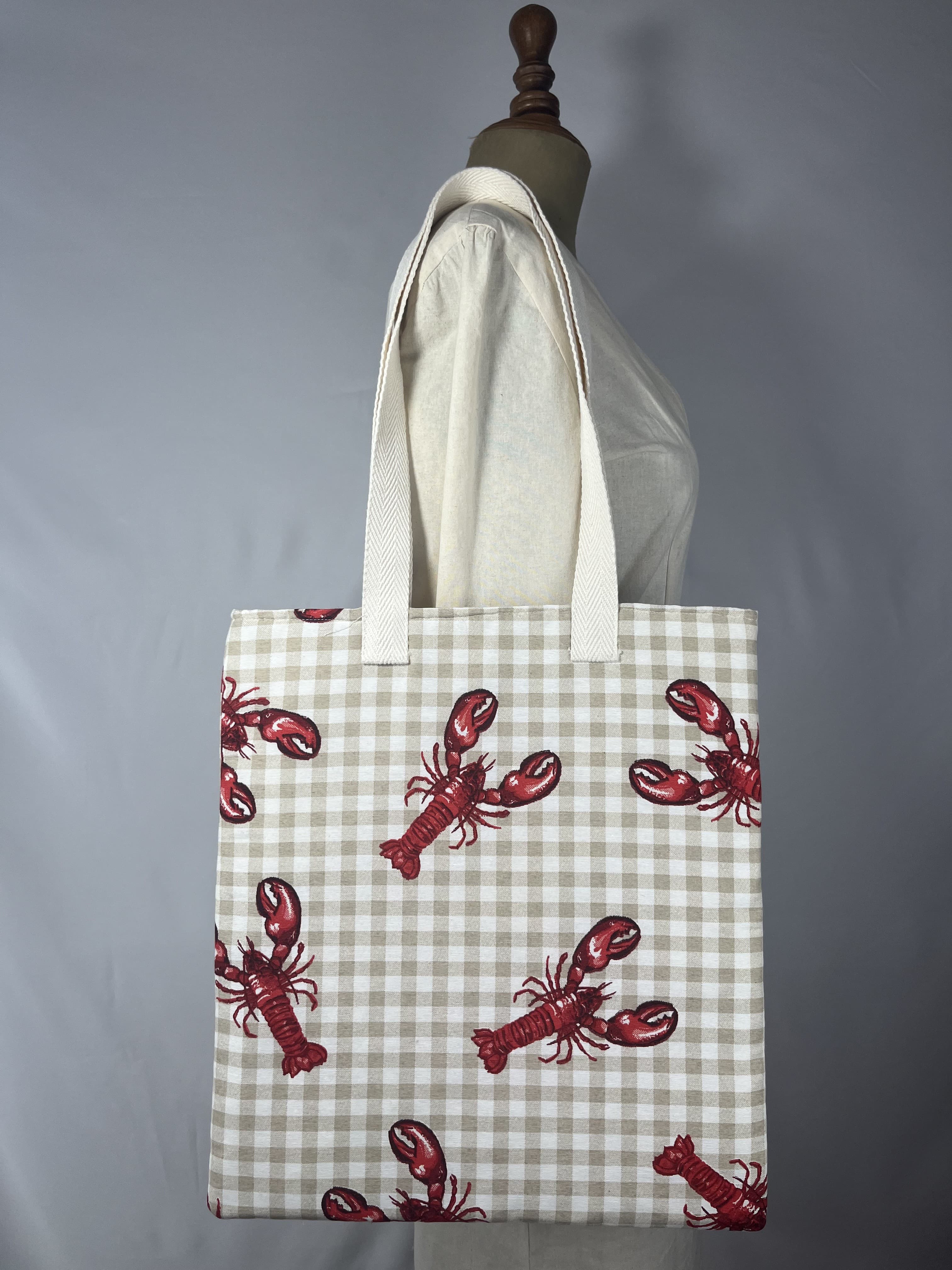 Saint Malo — bolso rojo y blanco y beige y negro artesanal de Lucía Lacunza · vista 3