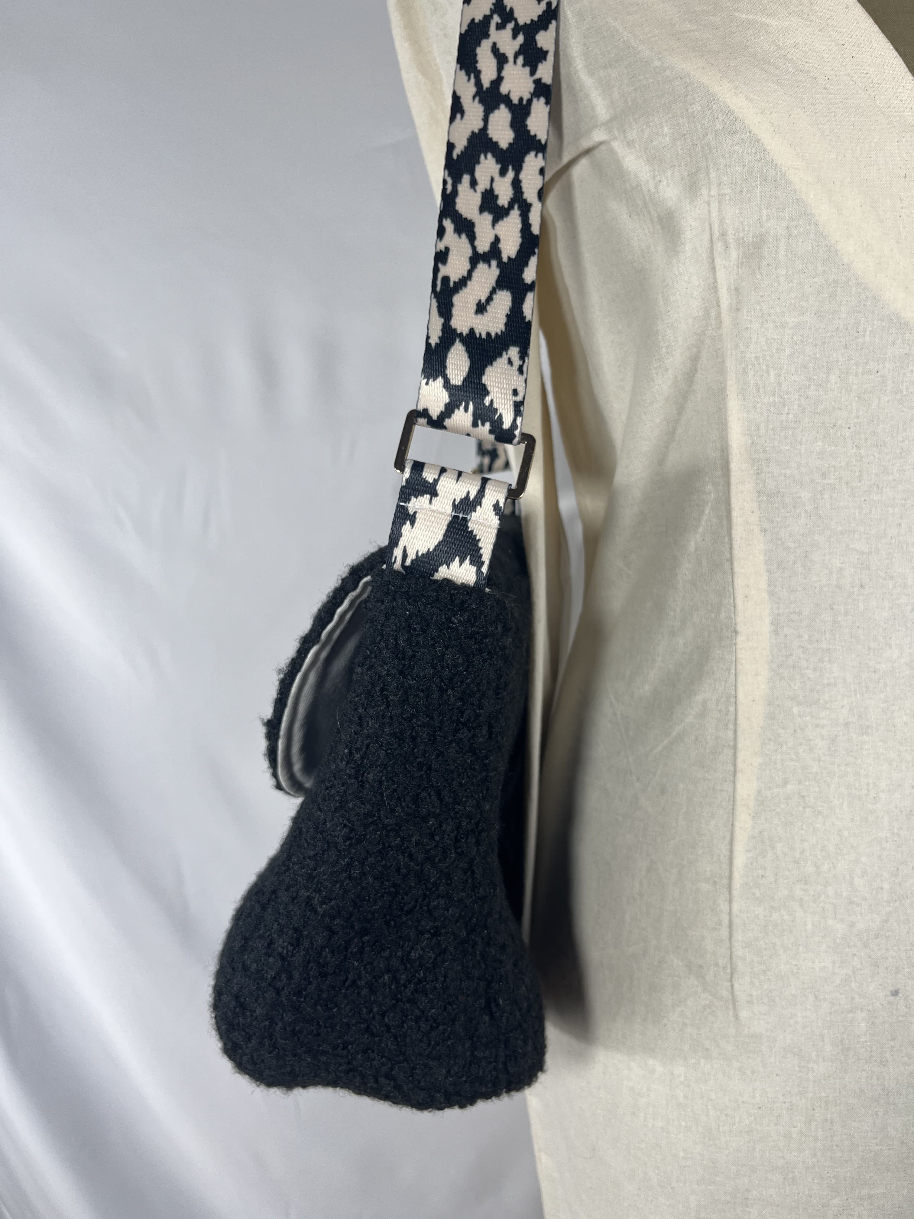 Sombra — bolso artesanal de Lucía Lacunza · vista 3