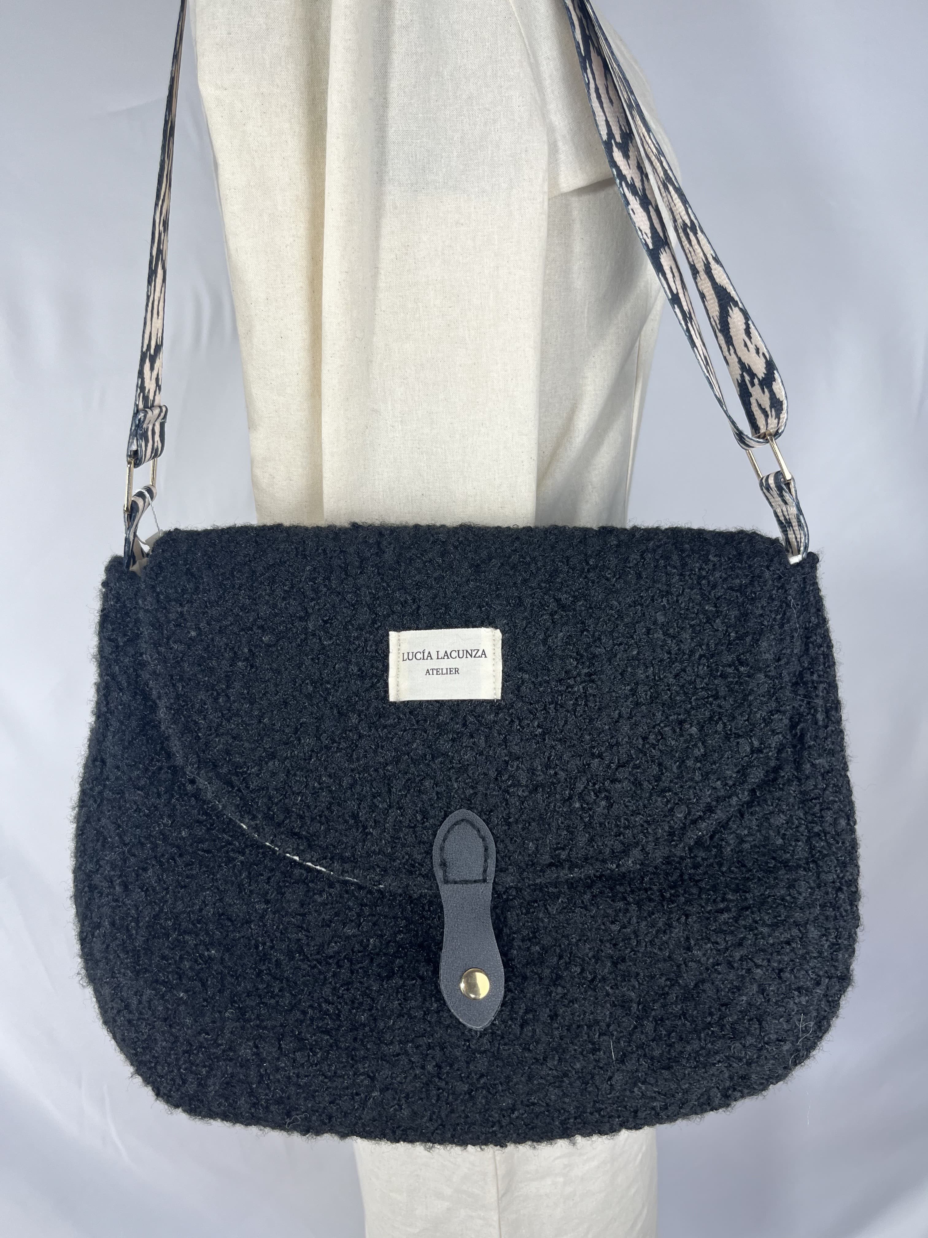 Sombra — bolso artesanal de Lucía Lacunza · vista 4