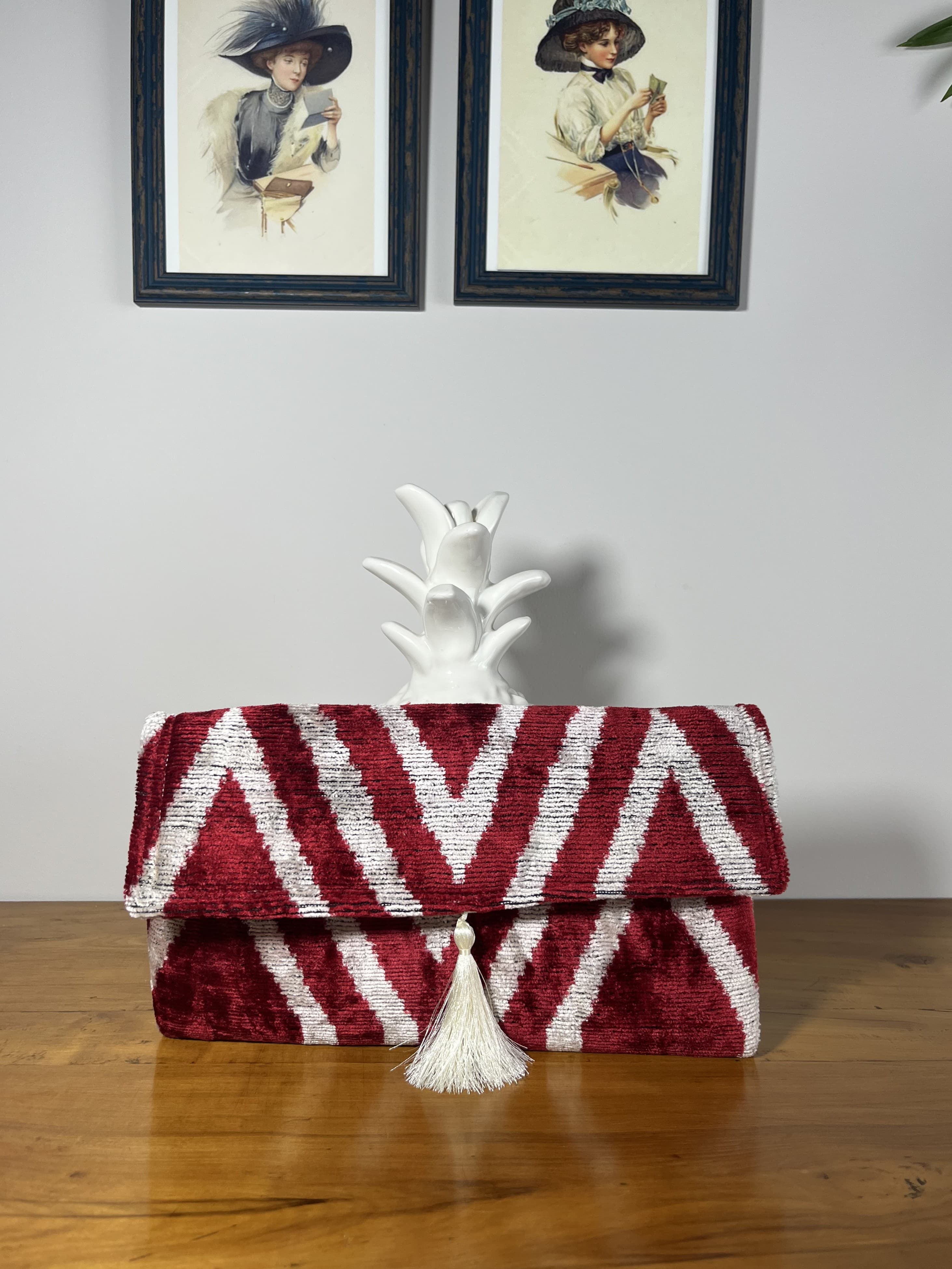Siena — cartera rojo y gris claro artesanal de Lucía Lacunza · vista 2