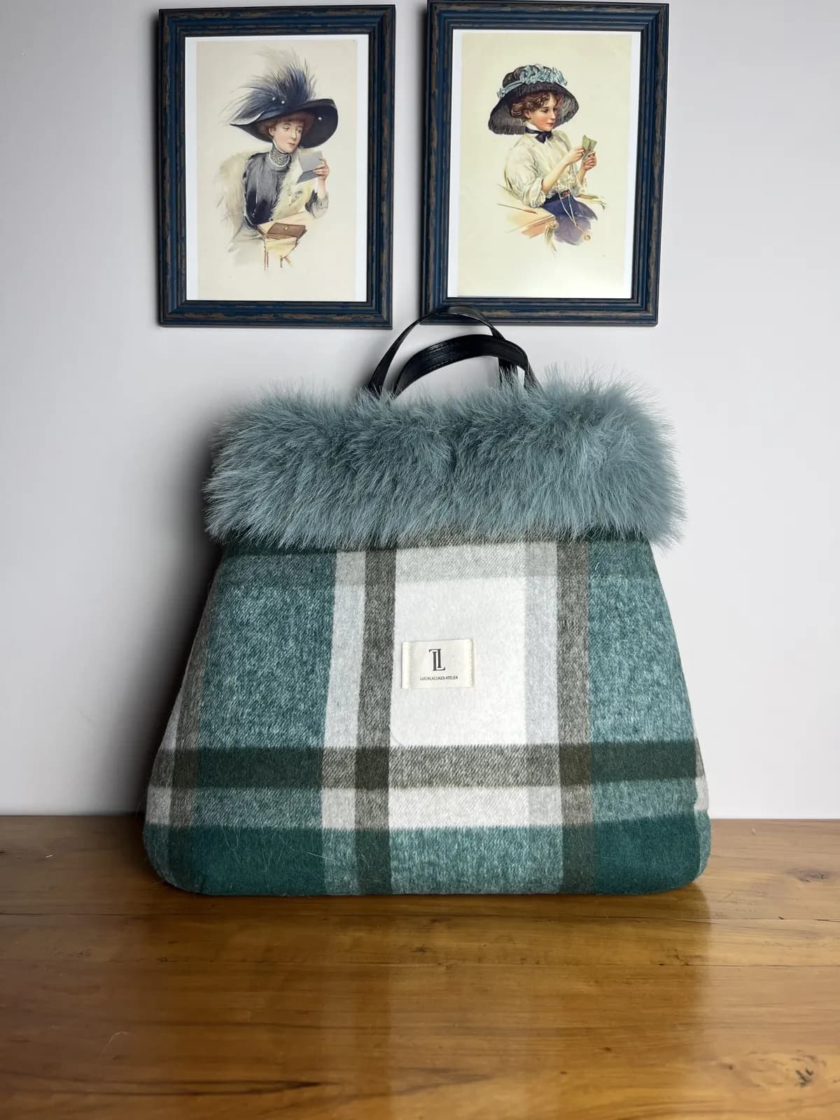 Skye — bolso verde y blanco y negro y gris artesanal de Lucía Lacunza