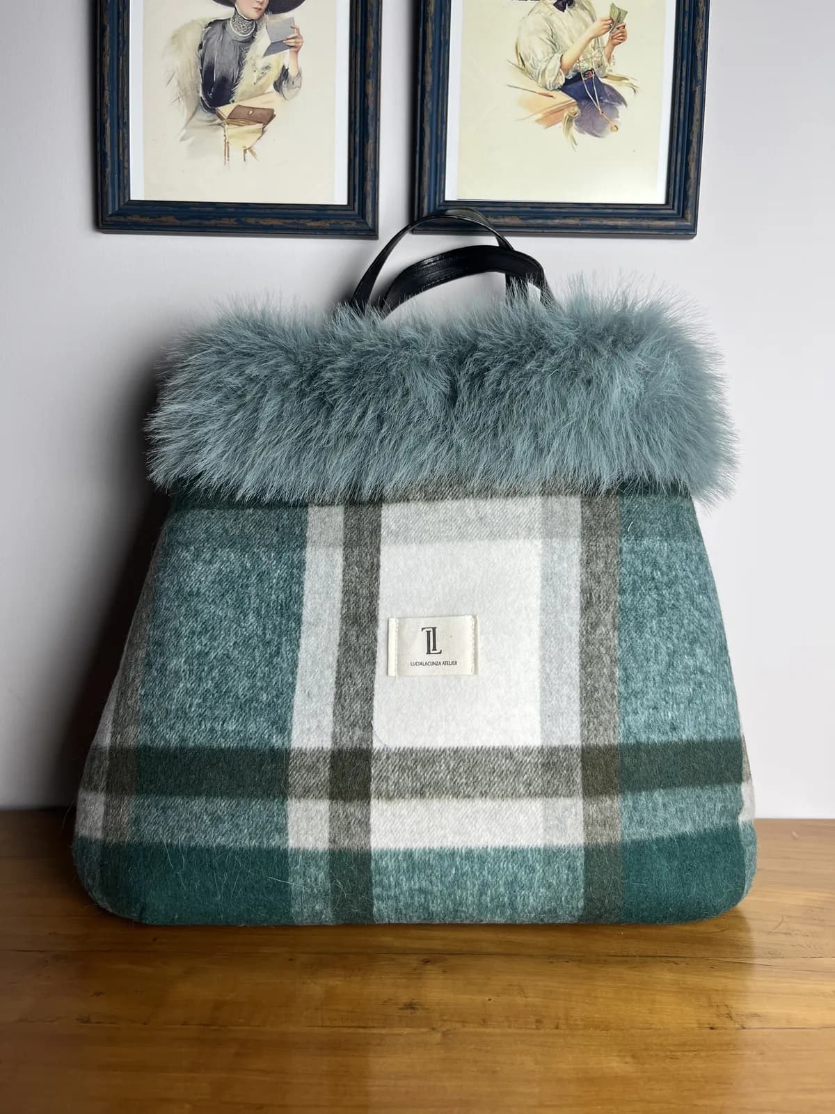 Skye — bolso verde y blanco y negro y gris artesanal de Lucía Lacunza · vista 2