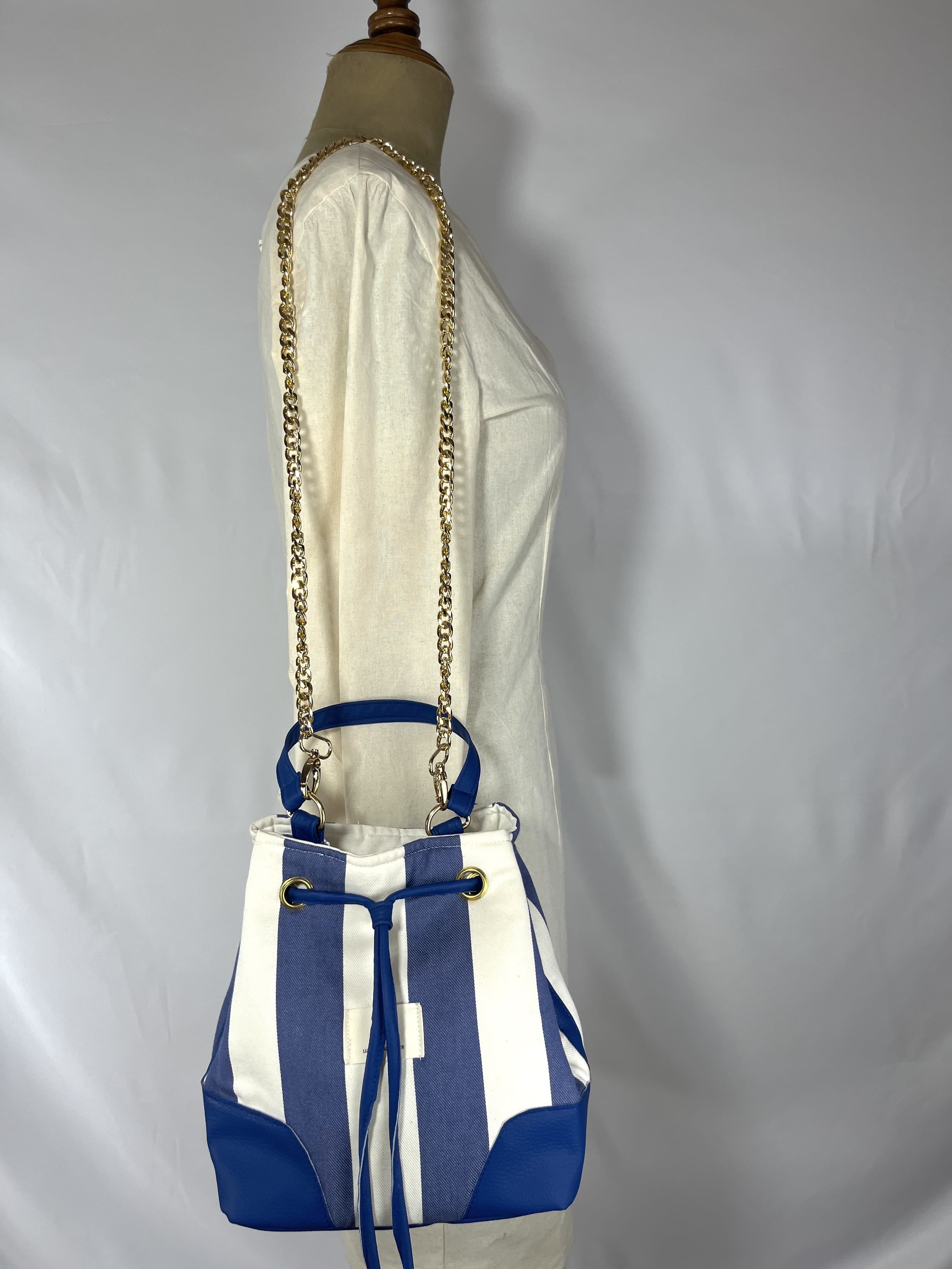 Mistral — bolso azul y blanco artesanal de Lucía Lacunza · vista 3