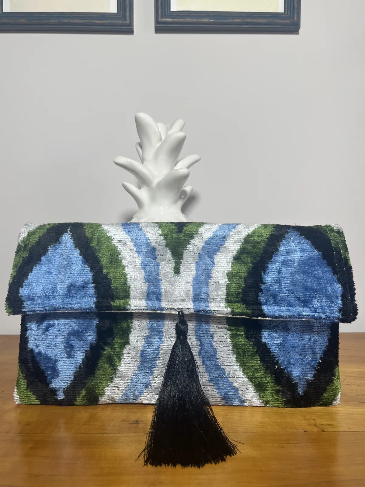 Blend — cartera azul y verde y negro y blanco artesanal de Lucía Lacunza · vista 2