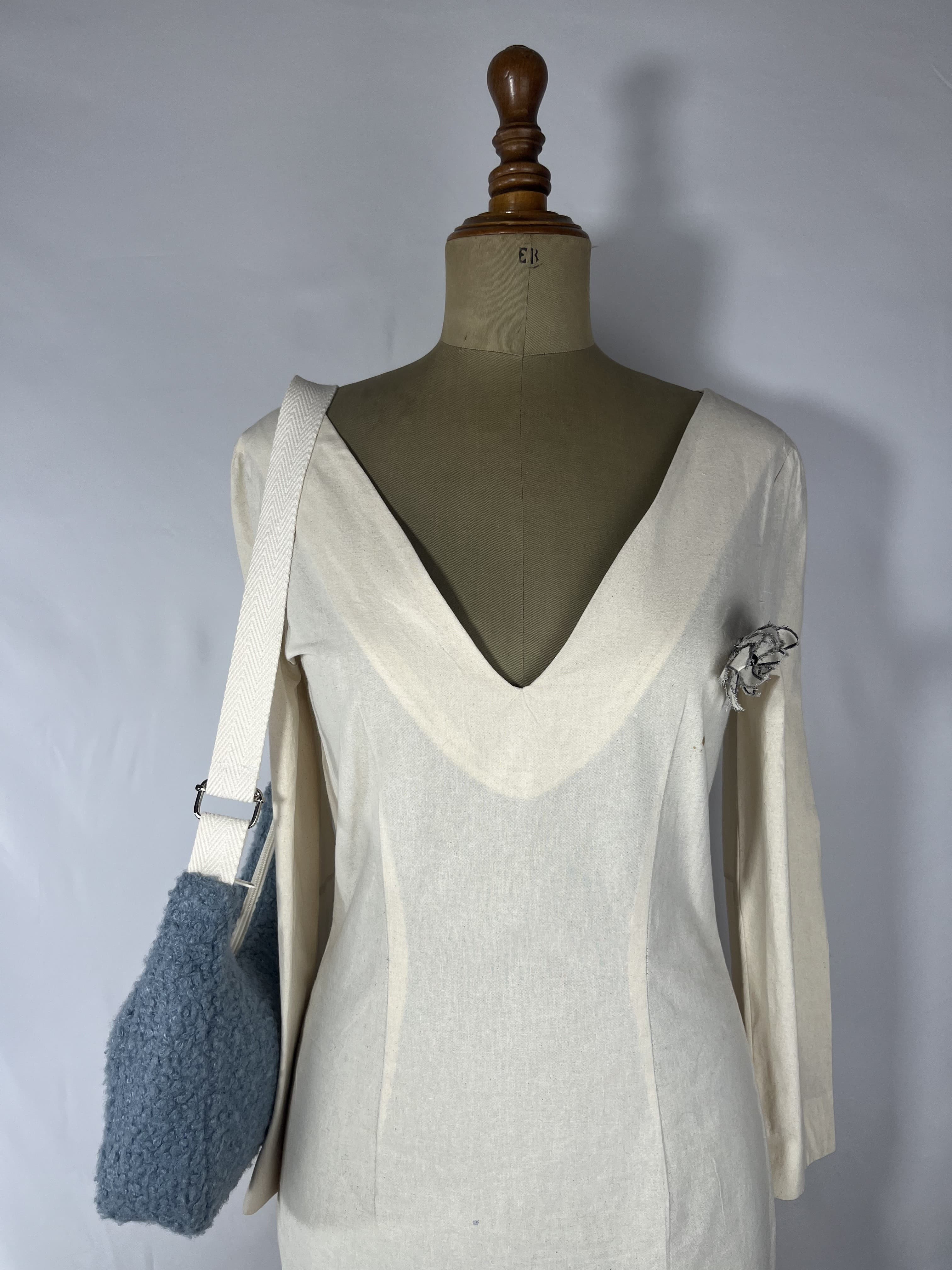 Azur — bolso azul y beige artesanal de Lucía Lacunza · vista 4