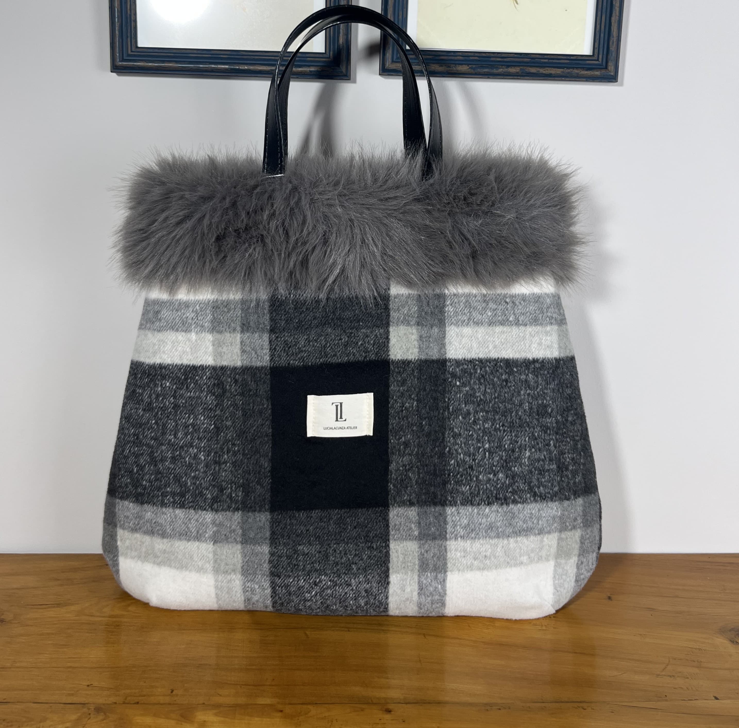 Tartán — bolso negro y gris y blanco artesanal de Lucía Lacunza · vista 4