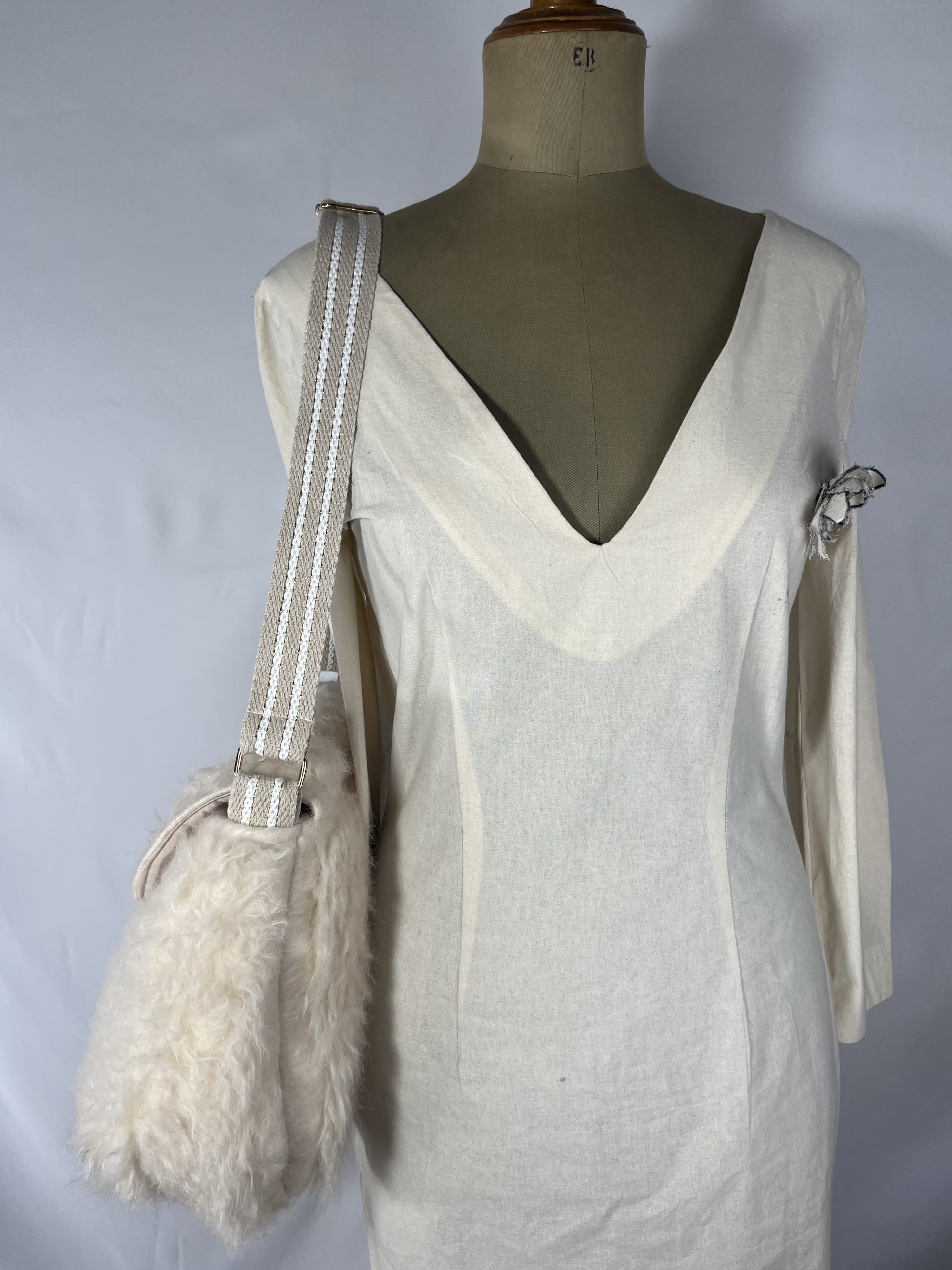 Copo — bolso beige artesanal de Lucía Lacunza · vista 4