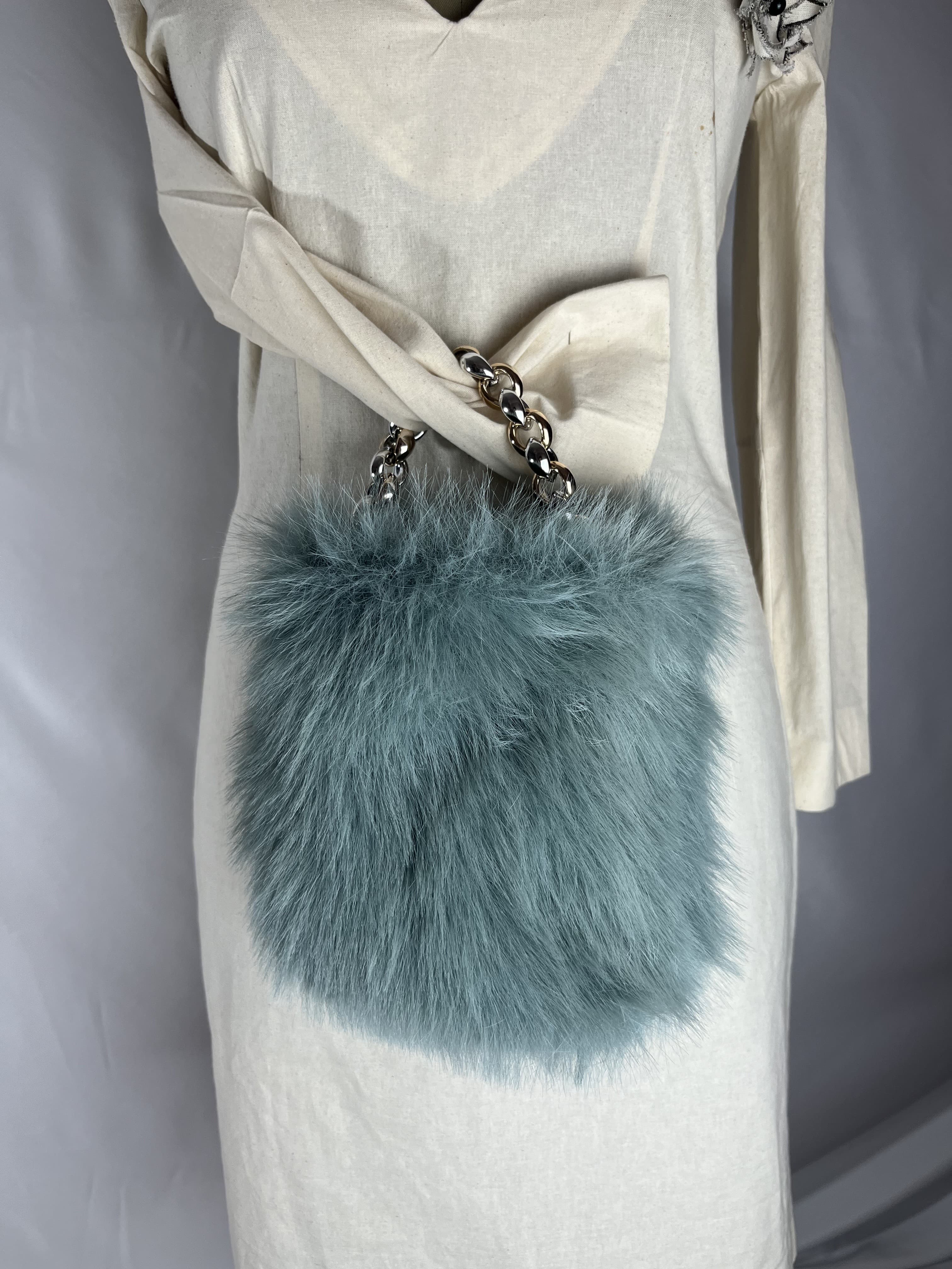 Frost — bolso verde azulado artesanal de Lucía Lacunza · vista 3